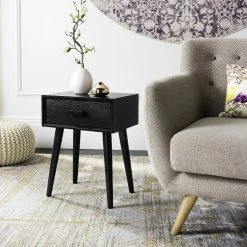 Lyle Accent Table In Black - Safavieh ACC5702D
