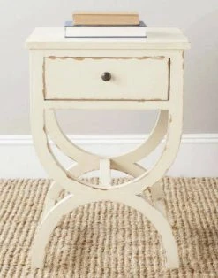 Maxine Nightstand W/ Storage Drawer In Vintage Cream - Safavieh AMH6608D
